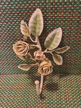 Decorative Metal Wall Hook with Cream Roses and Green Leaves